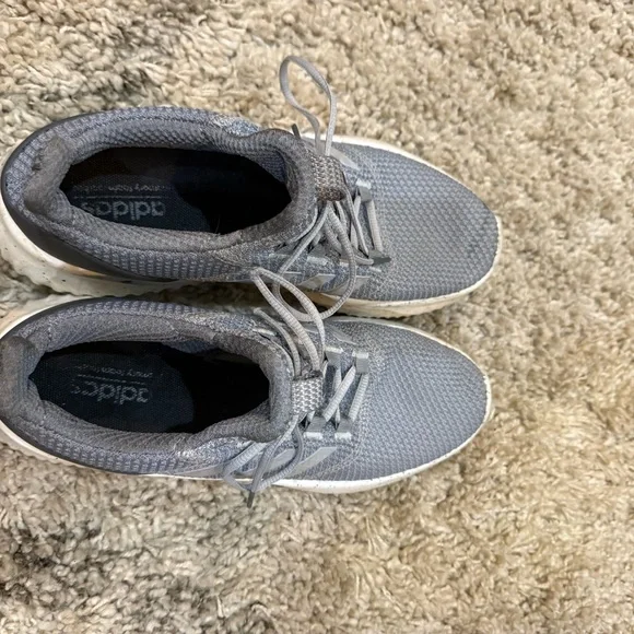Men’s Adidas Gray Sneakers - Picture 1 of 2